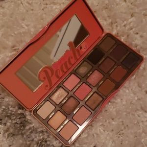 Too Faced Sweet Peach Palette